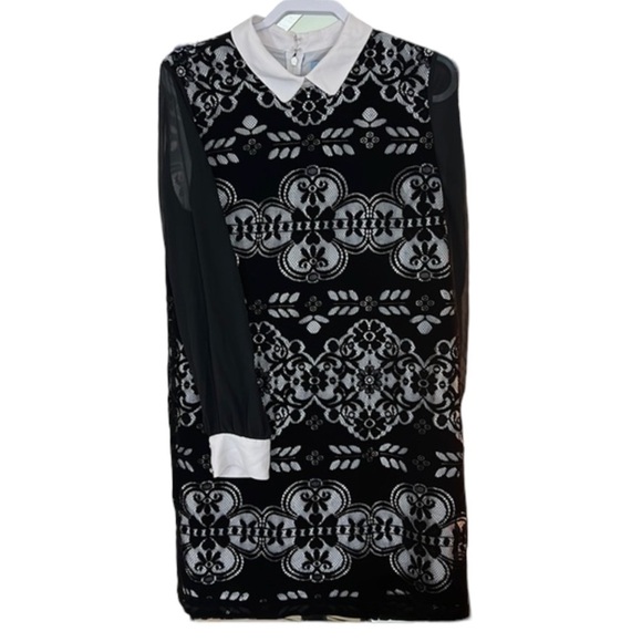 𝅺cece Black and White Velour and Lace Dress - Picture 2 of 12